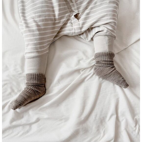 Woolino 4 Season® Baby Sleep Bag with Feet, Merino Wool & Organic Cotton, Birch - Picture 3 of 12